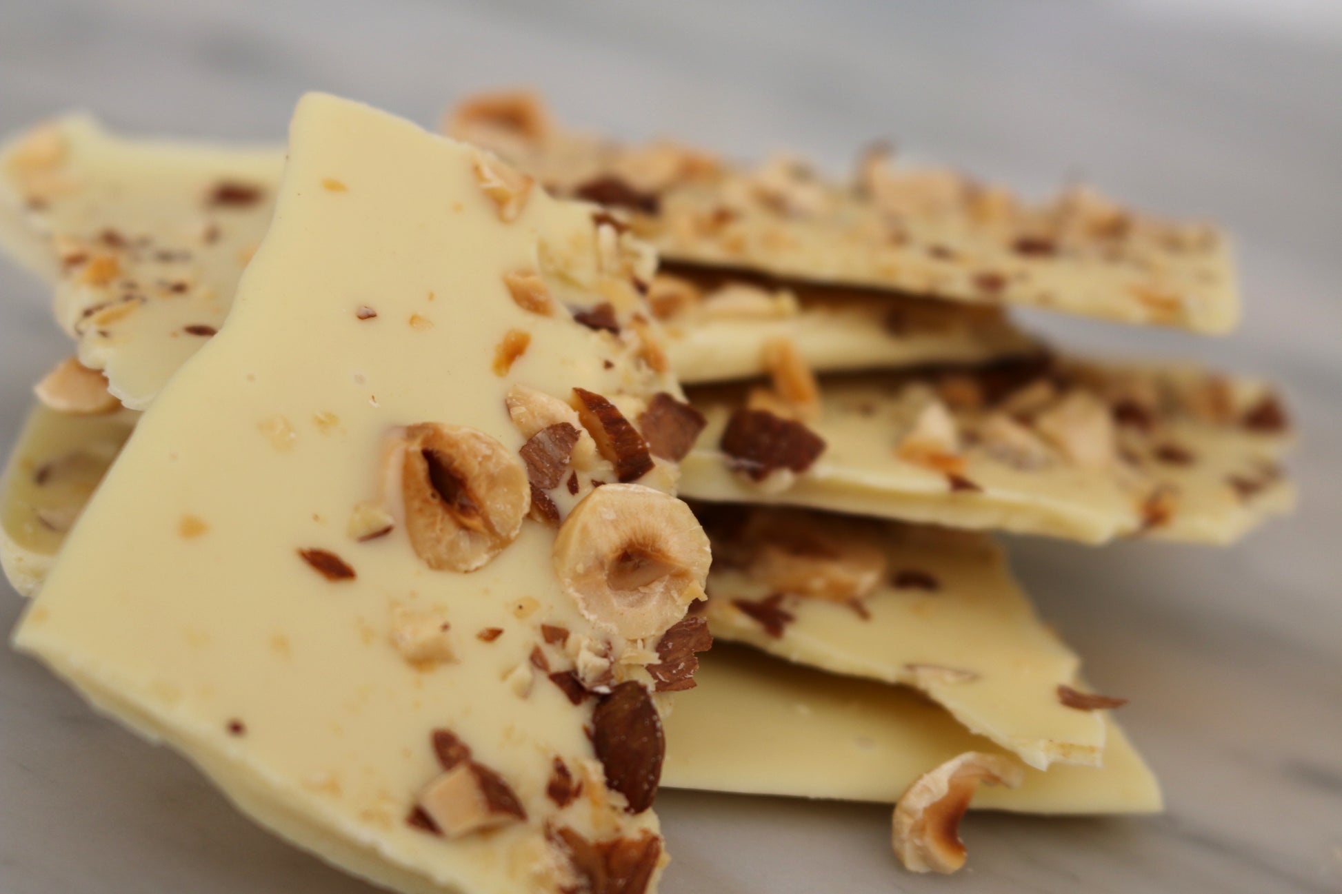 Roasted Hazelnut & Almond Brittle Bag image 2
